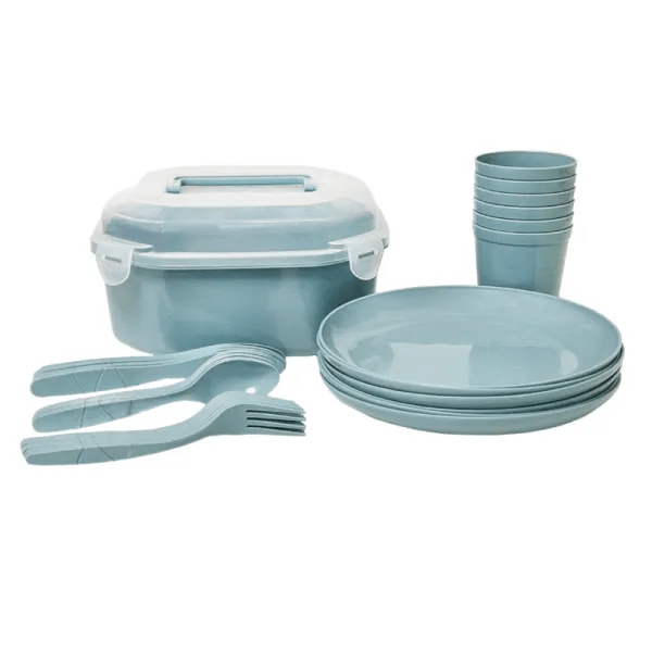 ערכת כלי אוכל רב פעמית בצבע תכלת ל-6 אנשים כולל צלחות, כוסות וסכו״ם באריזת נשיאה קומפקטית